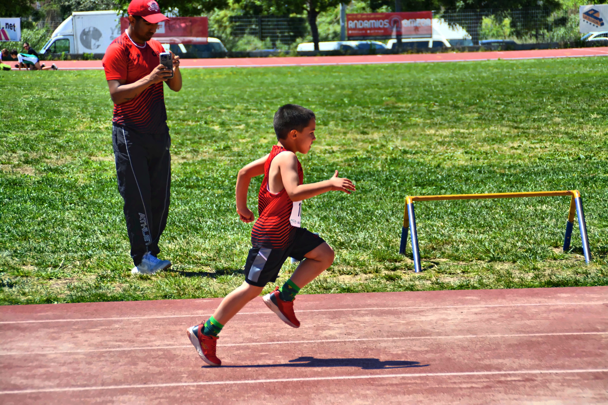 Club Atletisme Badalona - Escola